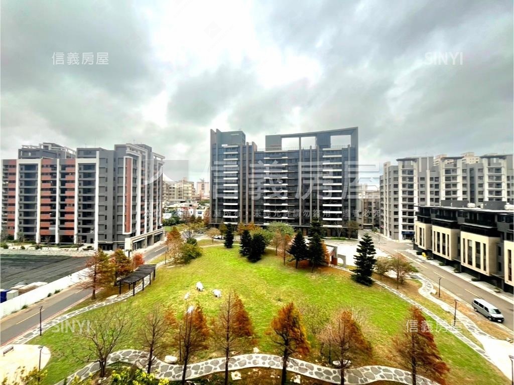 森ＰＡＲＫ面公園四房平車房屋室內格局與周邊環境