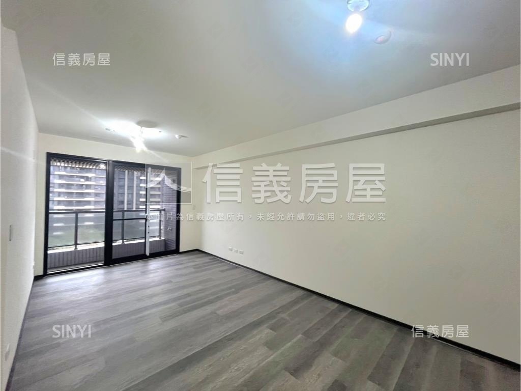 森ＰＡＲＫ面公園四房平車房屋室內格局與周邊環境