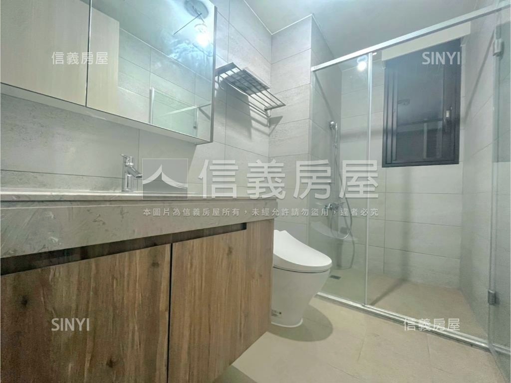 森ＰＡＲＫ面公園四房平車房屋室內格局與周邊環境