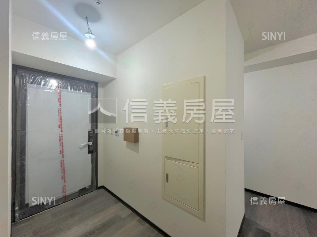 森ＰＡＲＫ面公園四房平車房屋室內格局與周邊環境