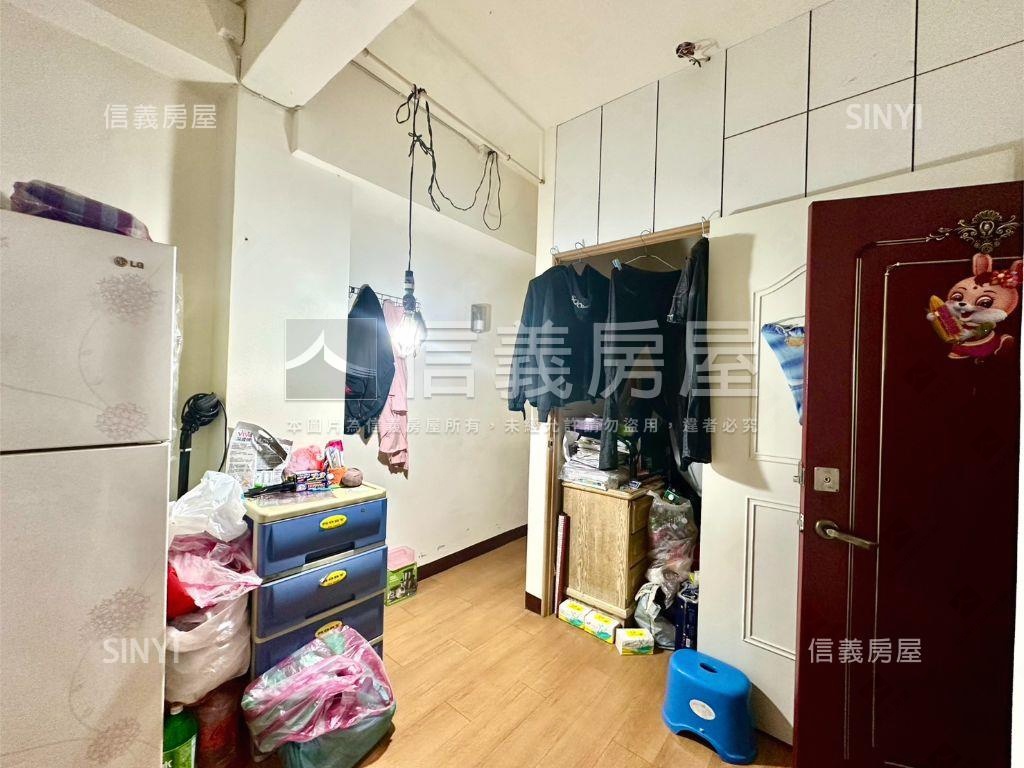 ✿未來捷運口長泰街透天✿房屋室內格局與周邊環境