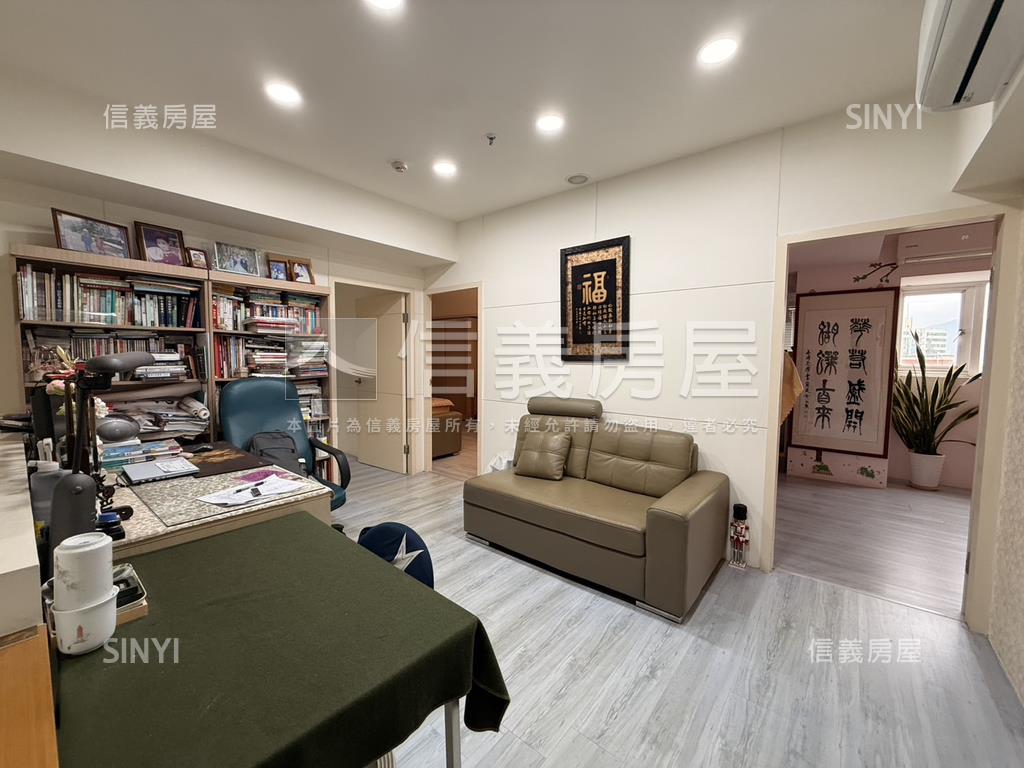 歐風稀有樓中樓房屋室內格局與周邊環境