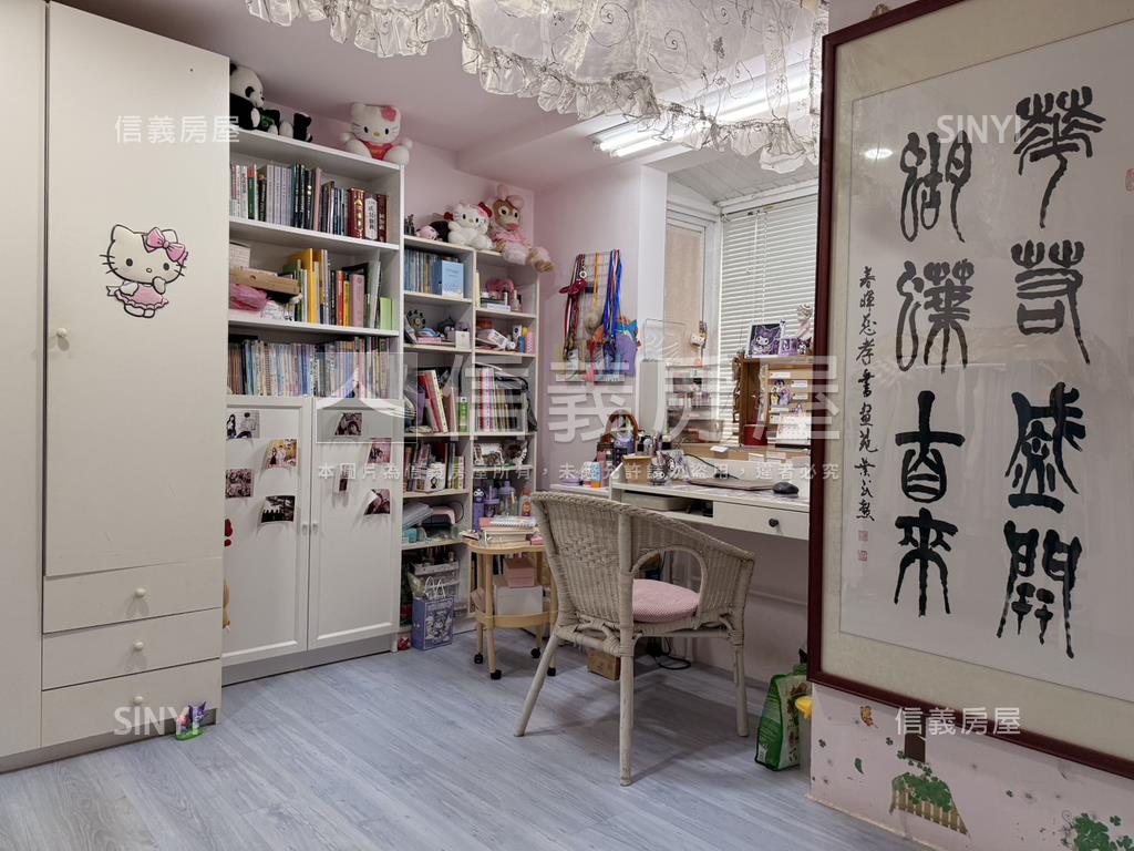 歐風稀有樓中樓房屋室內格局與周邊環境