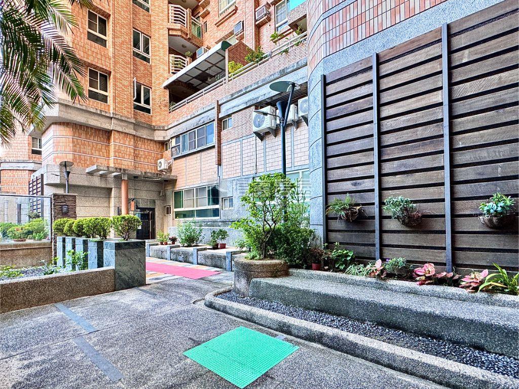 軍校錄｜低總價兩房平車房屋室內格局與周邊環境