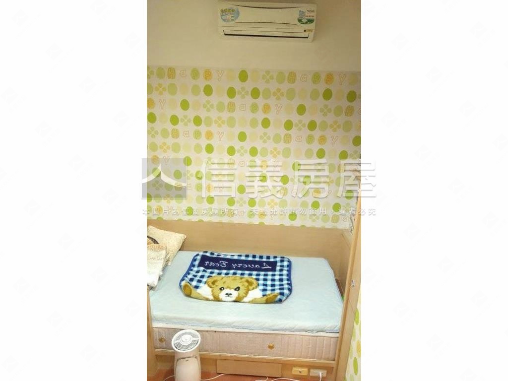 幸福府邸楠梓１７年兩房房屋室內格局與周邊環境