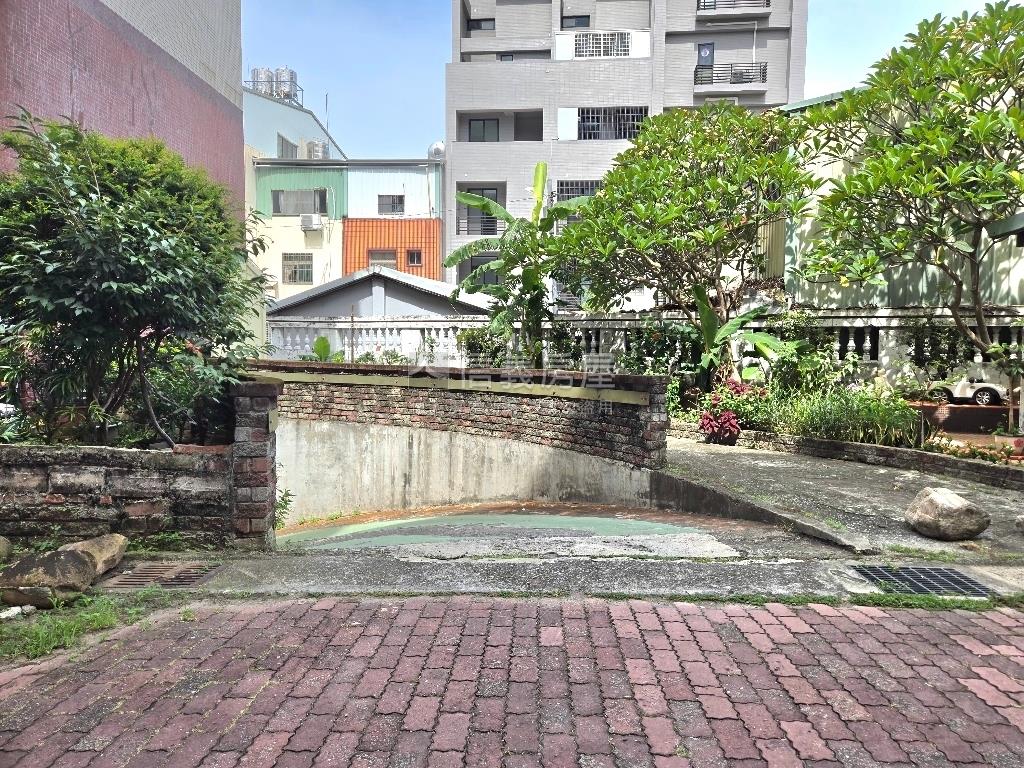 ［專任］頭家學區２房平車房屋室內格局與周邊環境