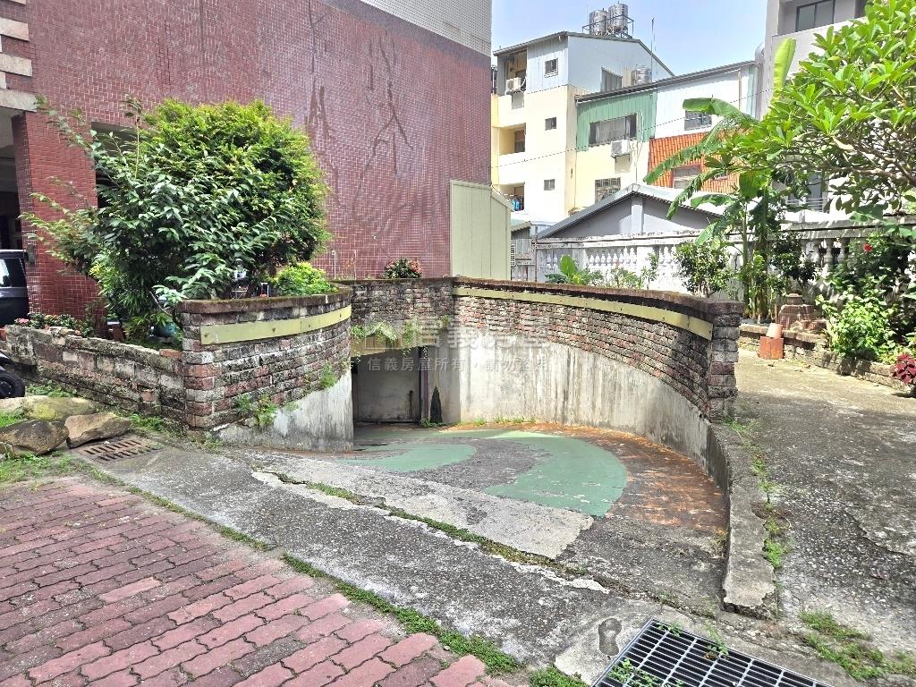 ［專任］頭家學區２房平車房屋室內格局與周邊環境