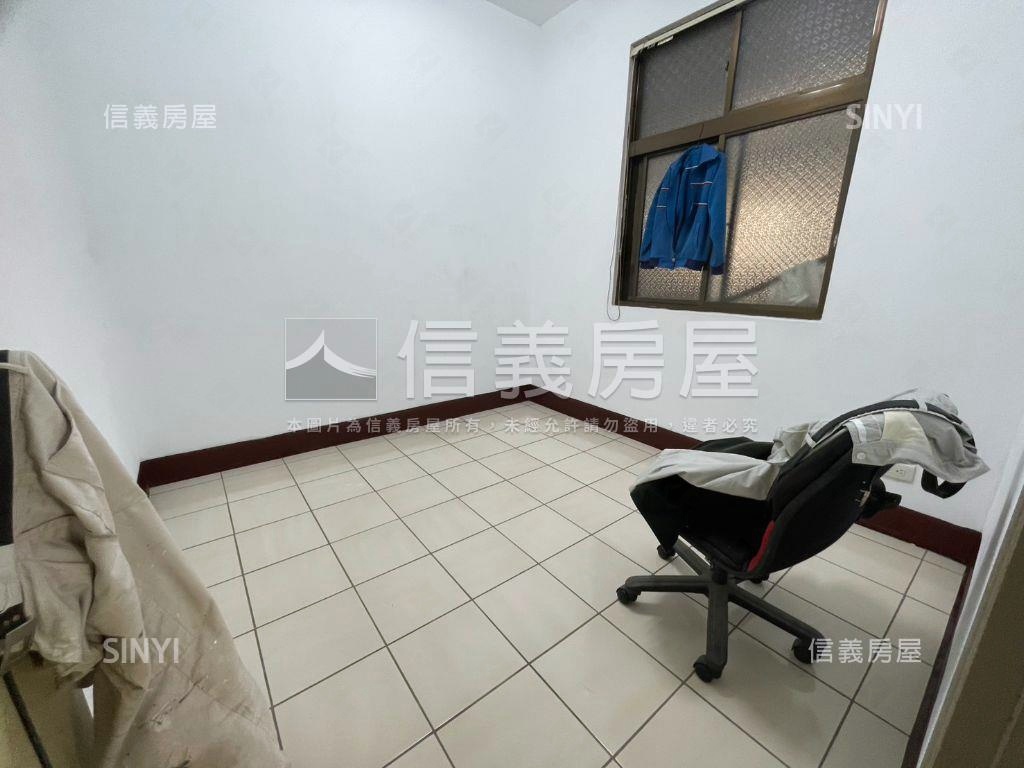 中港國小邊間大空間房屋室內格局與周邊環境