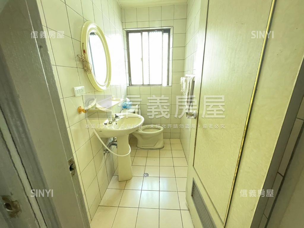 中港國小邊間大空間房屋室內格局與周邊環境