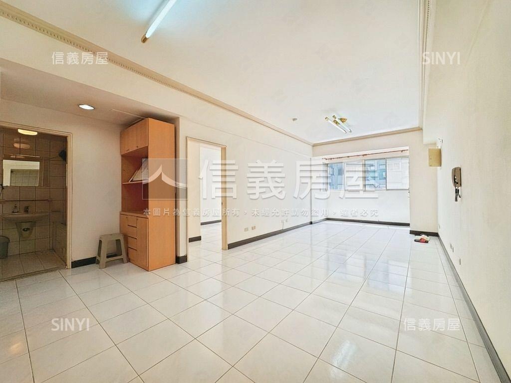 建成好日子幸福三房車位房屋室內格局與周邊環境