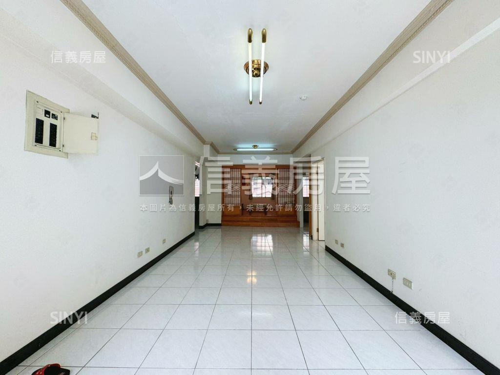 建成好日子幸福三房車位房屋室內格局與周邊環境