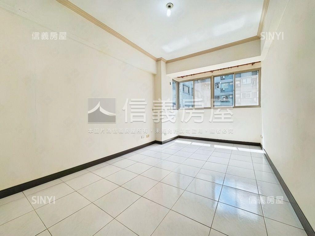 建成好日子幸福三房車位房屋室內格局與周邊環境