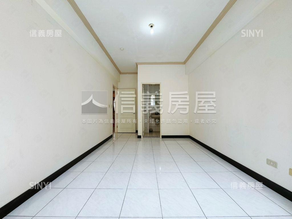 建成好日子幸福三房車位房屋室內格局與周邊環境