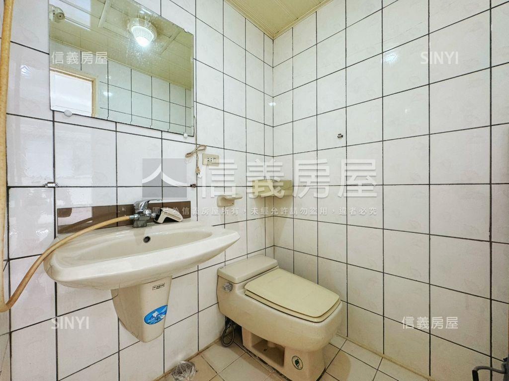 建成好日子幸福三房車位房屋室內格局與周邊環境