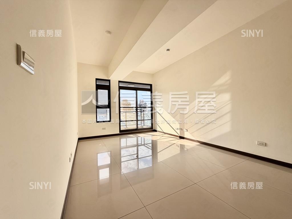 金龍尊邸大戶三房房屋室內格局與周邊環境