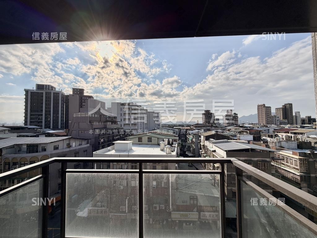 金龍尊邸大戶三房房屋室內格局與周邊環境