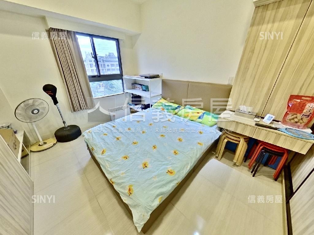 稀有湛然新天地面公園房屋室內格局與周邊環境