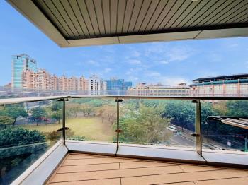 稀有湛然新天地面公園