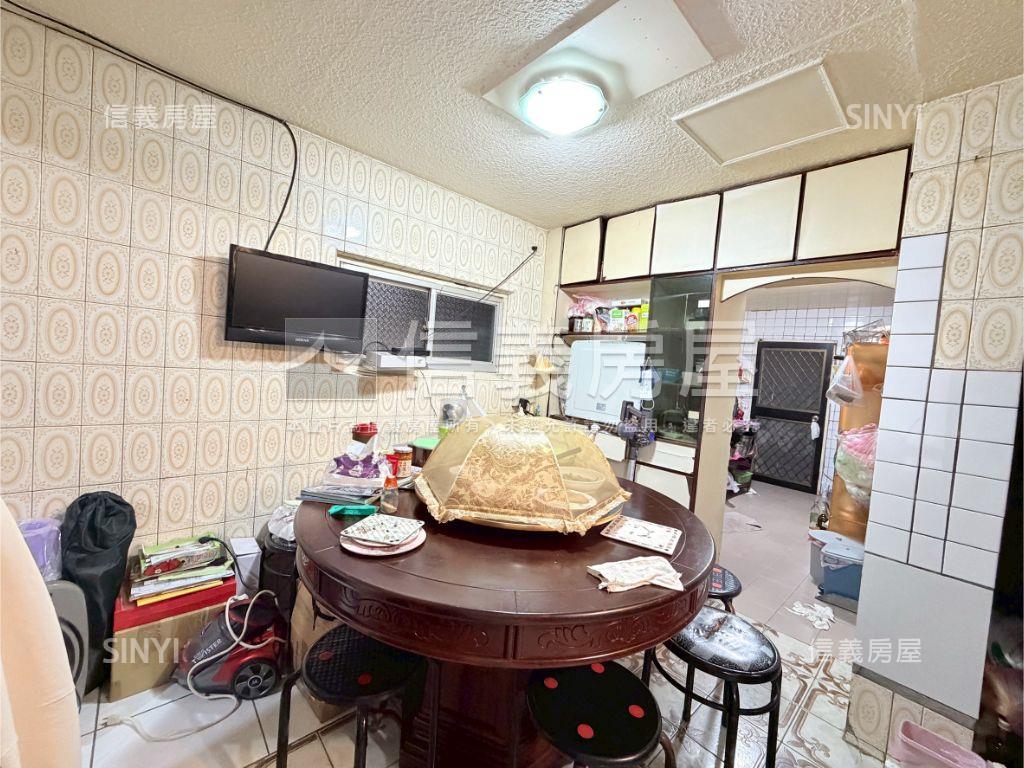 劍潭大空間黃金一樓房屋室內格局與周邊環境