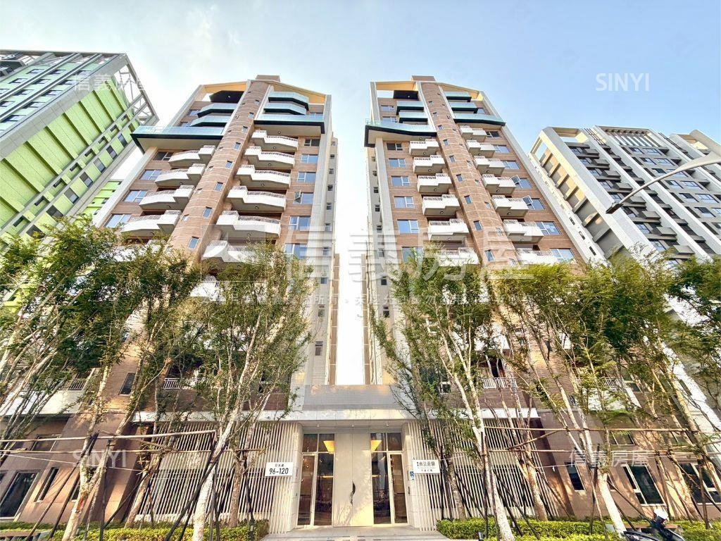 普羅旺斯兩房兩衛浴車位房屋室內格局與周邊環境