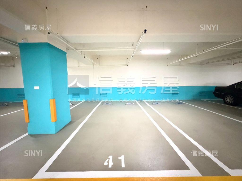 普羅旺斯兩房兩衛浴車位房屋室內格局與周邊環境