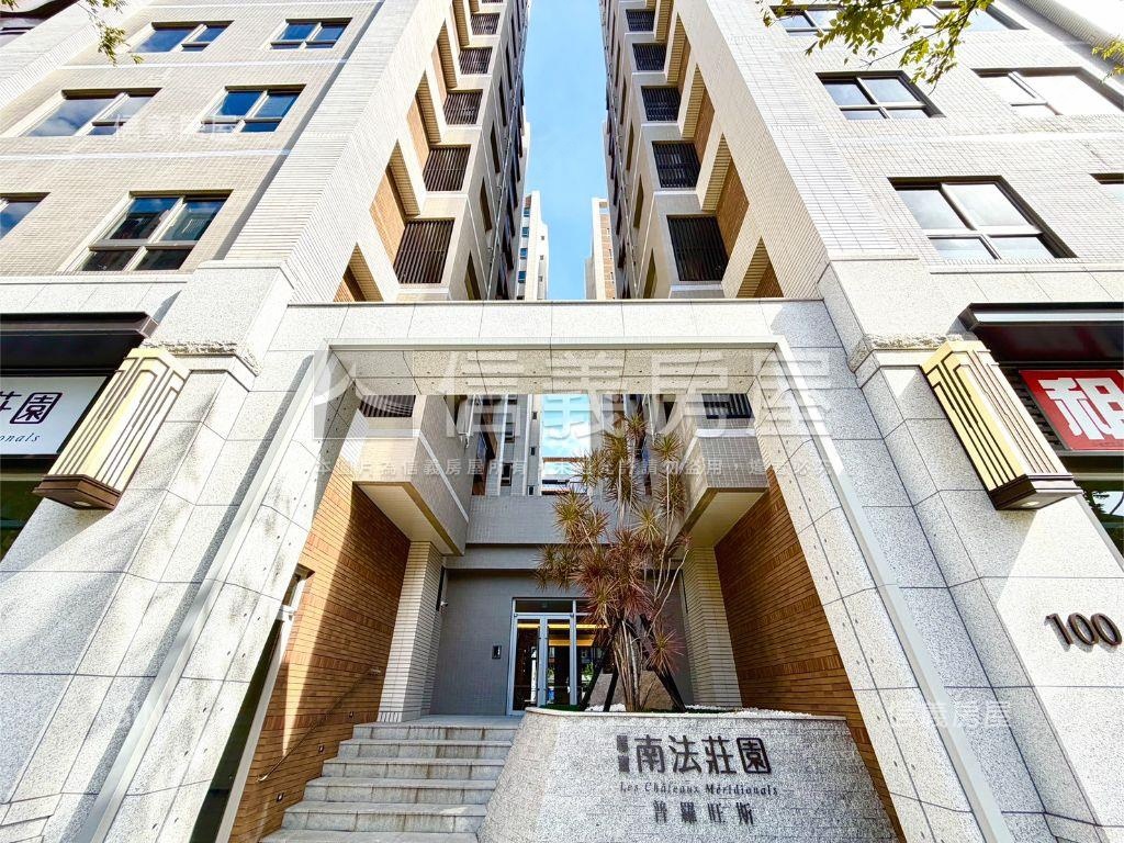 普羅旺斯兩房兩衛浴車位房屋室內格局與周邊環境