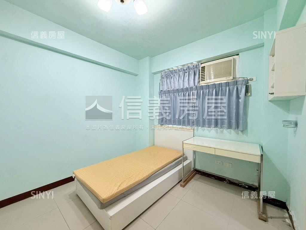 山林逸品優美四房房屋室內格局與周邊環境