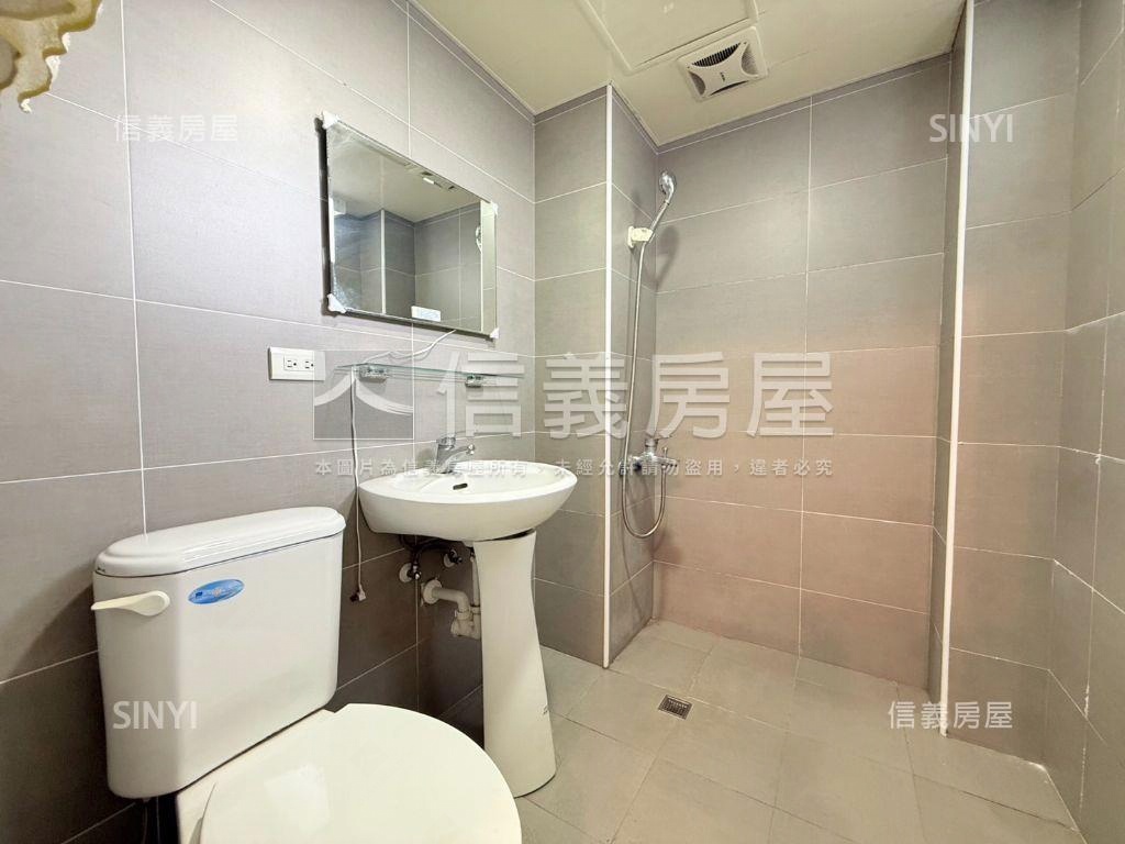 山林逸品優美四房房屋室內格局與周邊環境