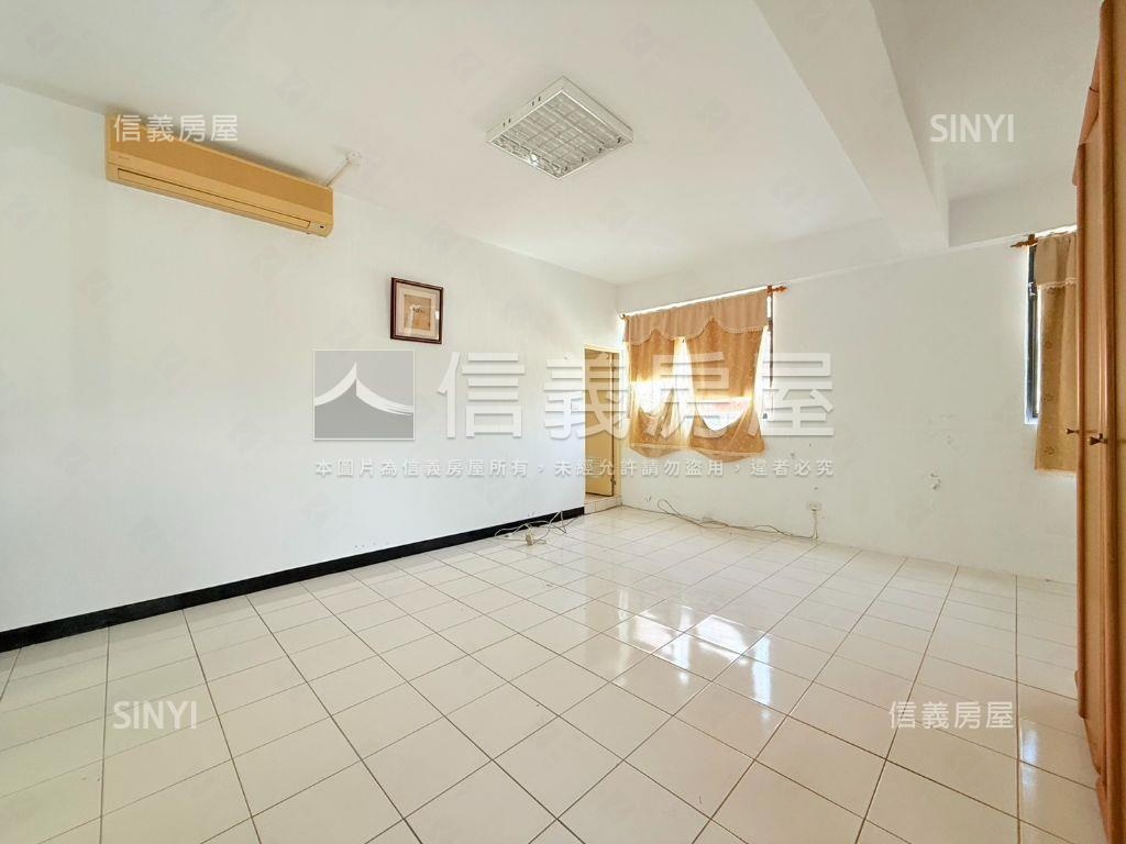 山林逸品優美四房房屋室內格局與周邊環境