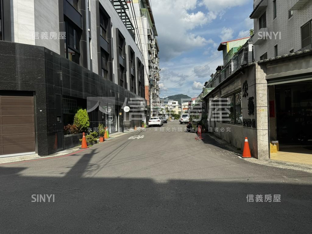 樹孝商圈臨路美透天房屋室內格局與周邊環境