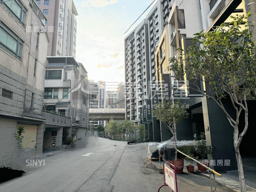 樹孝商圈臨路美透天房屋室內格局與周邊環境