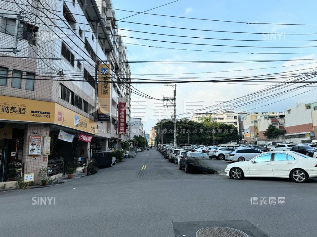 樹孝商圈臨路美透天房屋室內格局與周邊環境