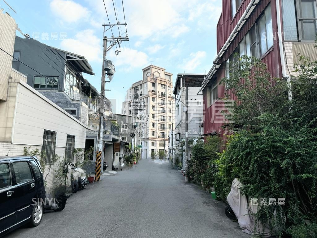 樹孝商圈臨路美透天房屋室內格局與周邊環境