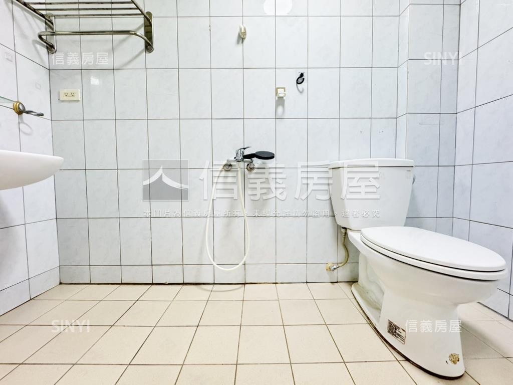 震後★大里屋況佳臨路透天房屋室內格局與周邊環境