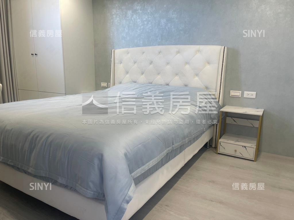全新裝潢兩房露臺＋車位房屋室內格局與周邊環境