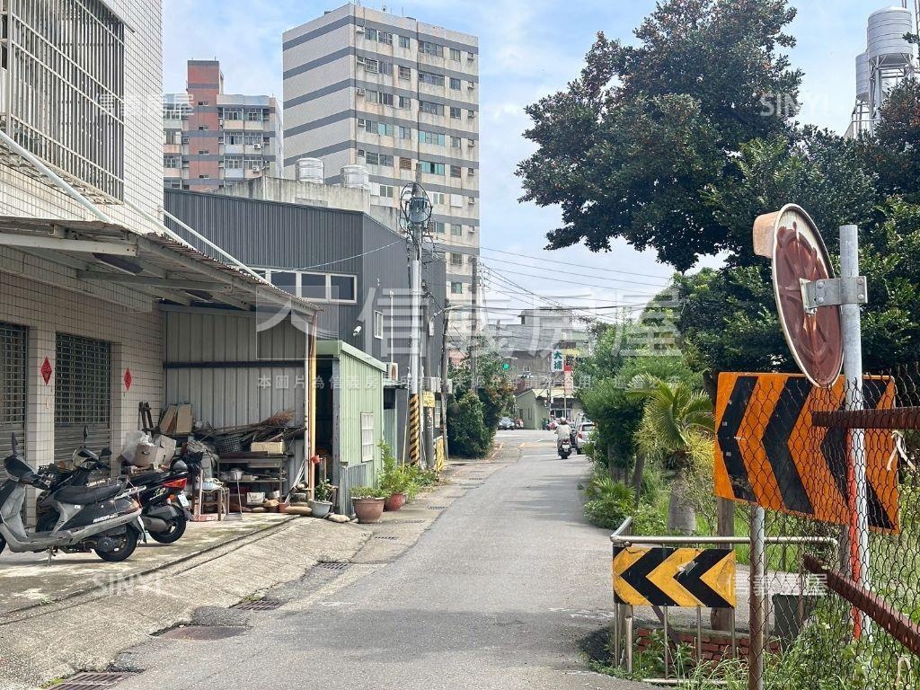 近金馬路★低價透天好發揮房屋室內格局與周邊環境