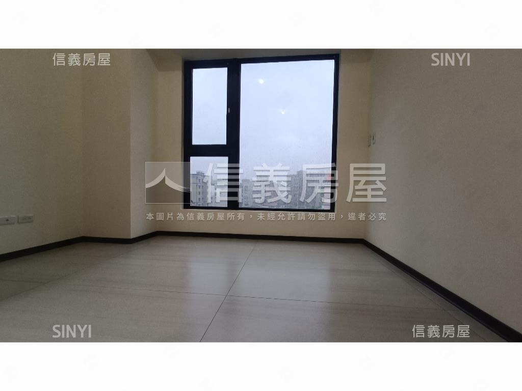 新碩文曲Ａ１十樓三房房屋室內格局與周邊環境