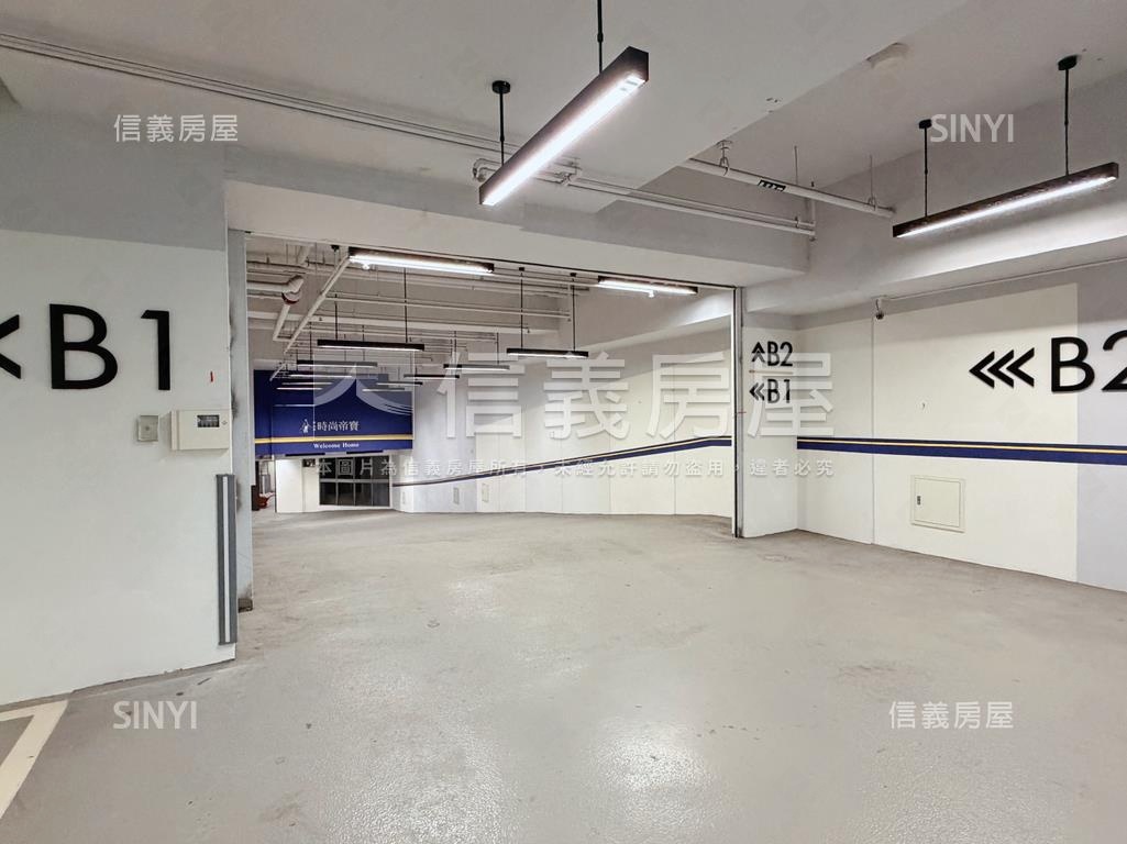 時尚帝寶景觀高樓美屋房屋室內格局與周邊環境