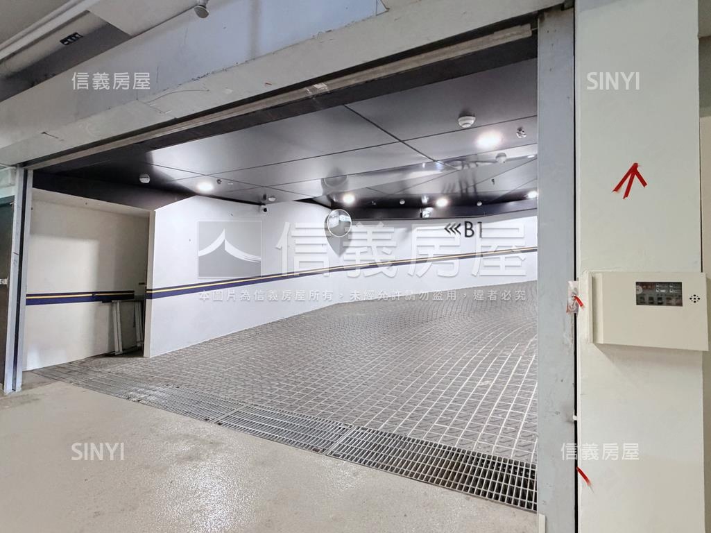 時尚帝寶景觀高樓美屋房屋室內格局與周邊環境