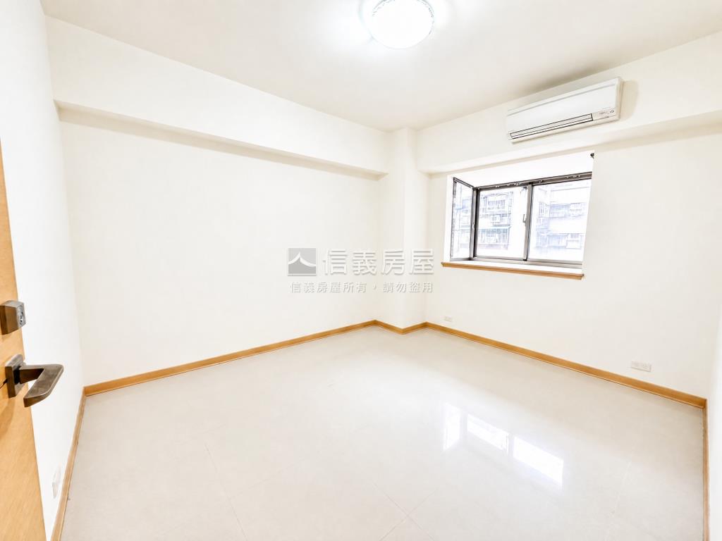 國館忠駝３４坪３房２衛房屋室內格局與周邊環境