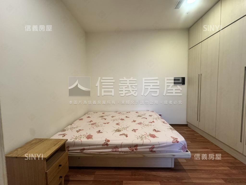 中正宴京▶漂亮小豪宅房屋室內格局與周邊環境