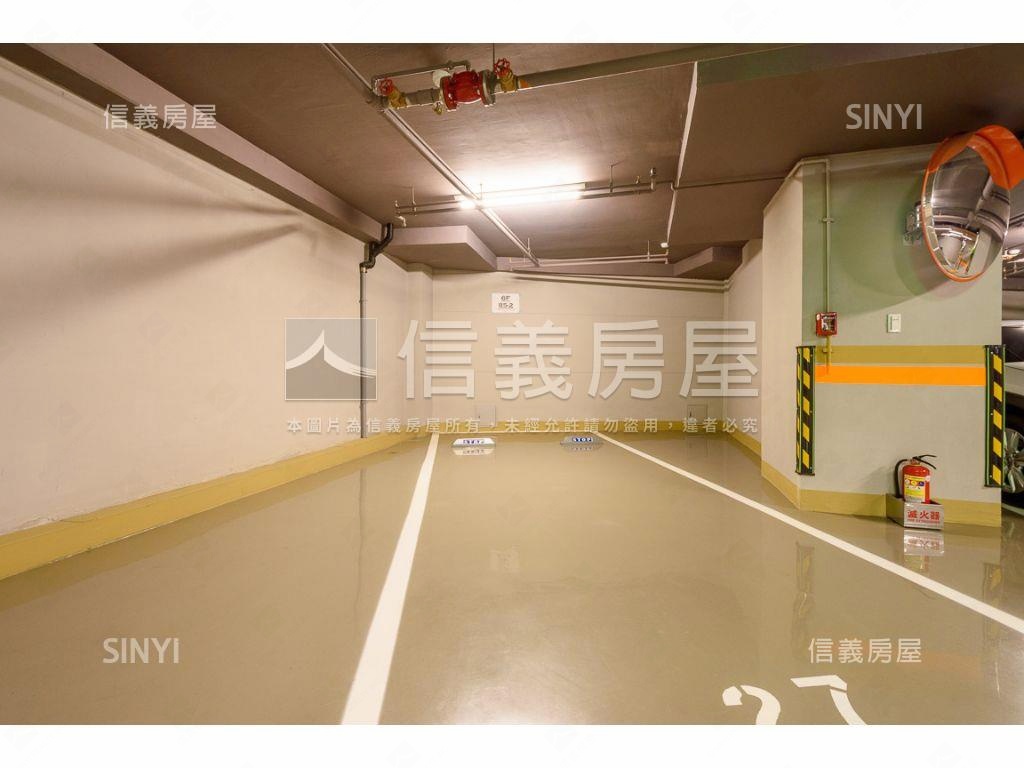 中正宴京▶漂亮小豪宅房屋室內格局與周邊環境