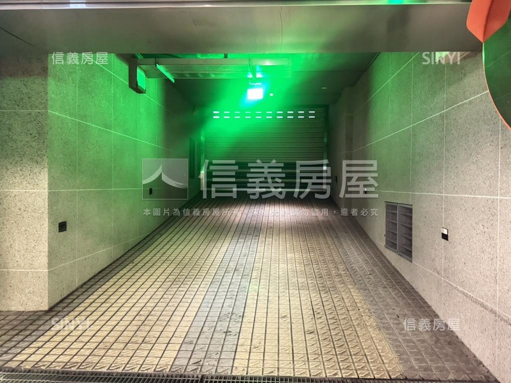 中正宴京▶漂亮小豪宅房屋室內格局與周邊環境