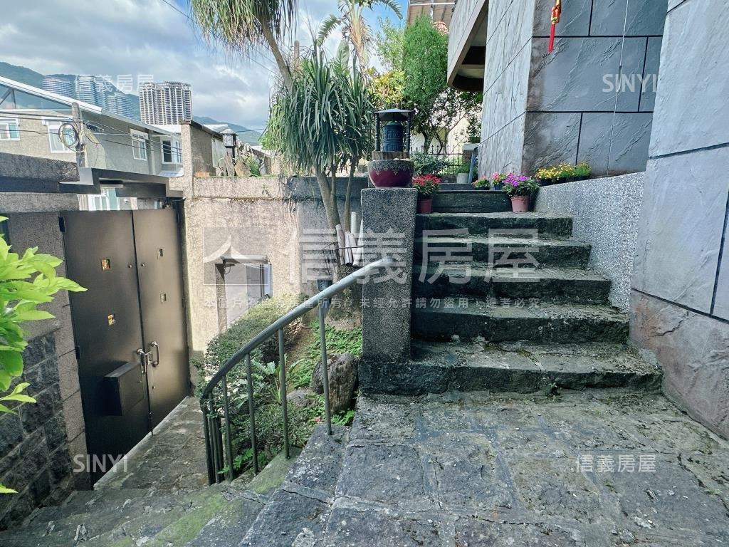 山景海景社區型美式別墅房屋室內格局與周邊環境