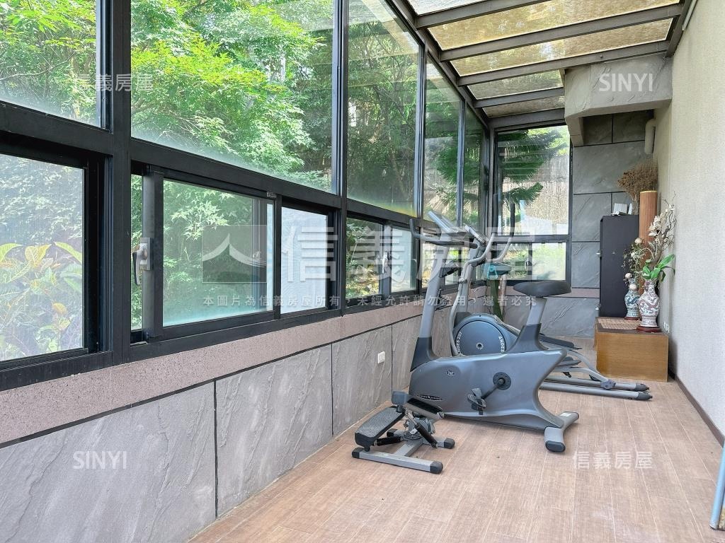 山景海景社區型美式別墅房屋室內格局與周邊環境