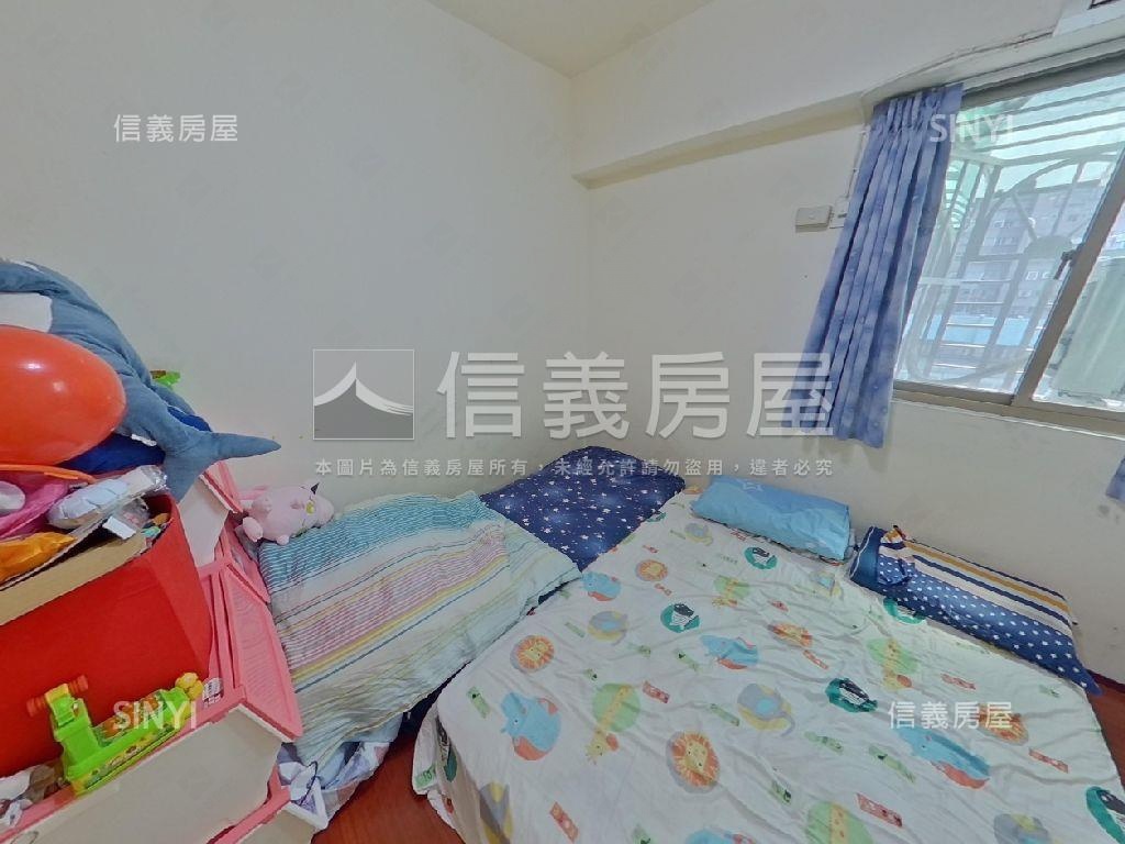 新埔雙捷運－勝輝新象三房房屋室內格局與周邊環境