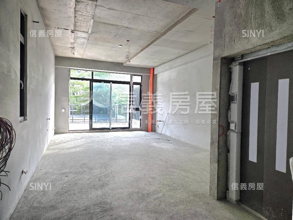 築邑御璽電梯別墅房屋室內格局與周邊環境