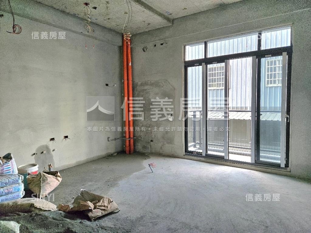 築邑御璽電梯別墅房屋室內格局與周邊環境