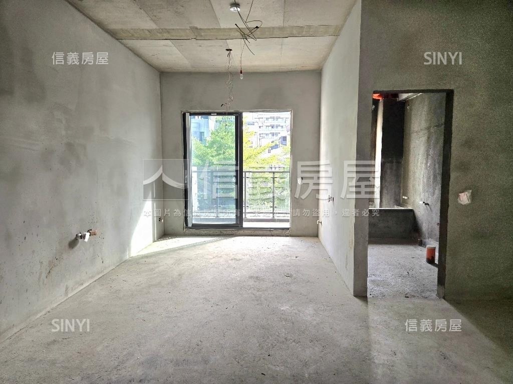 築邑御璽電梯別墅房屋室內格局與周邊環境