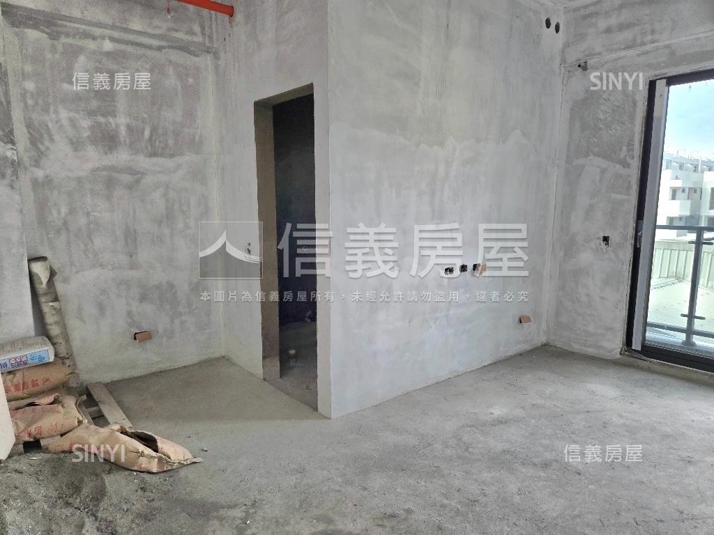 築邑御璽電梯別墅房屋室內格局與周邊環境